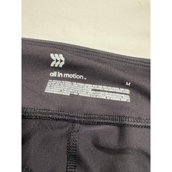 NEW All in Motion Womens Simplicity Mid-Rise Leggings Size M Black 27" NWT - Picture 4 of 8